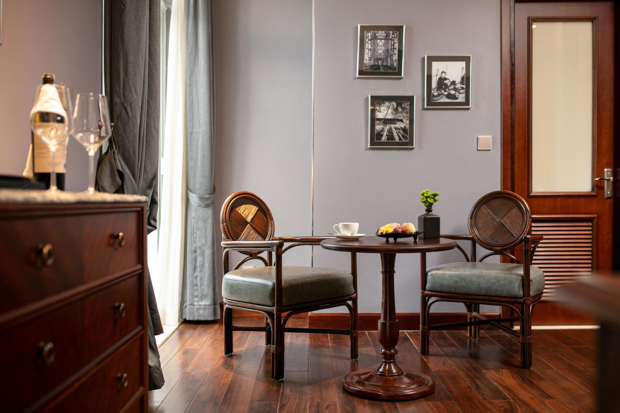 La Sinfonia Majesty Hotel And Spa Hanoi Exterior photo