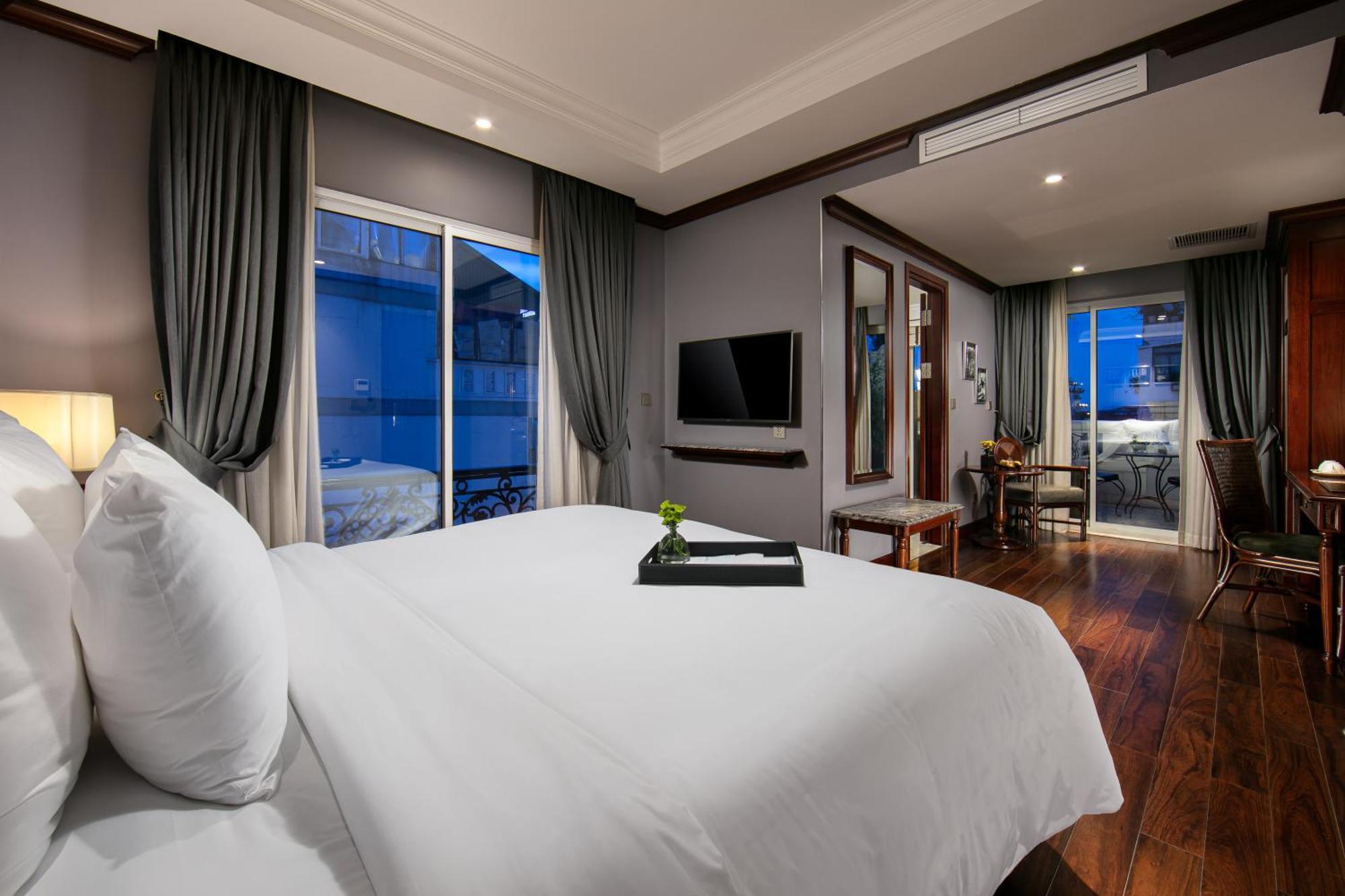 La Sinfonia Majesty Hotel And Spa Hanoi Exterior photo