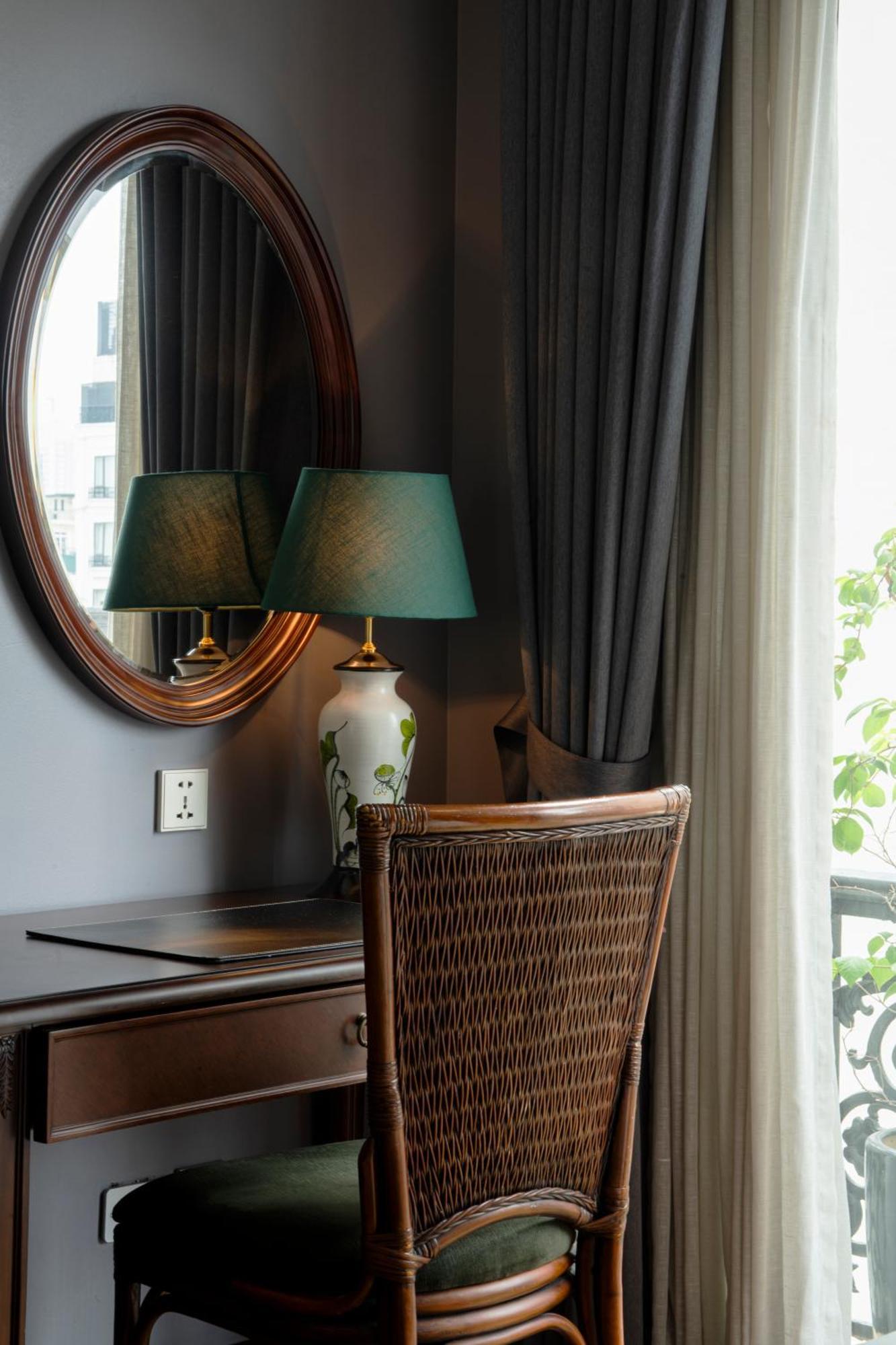 La Sinfonia Majesty Hotel And Spa Hanoi Exterior photo