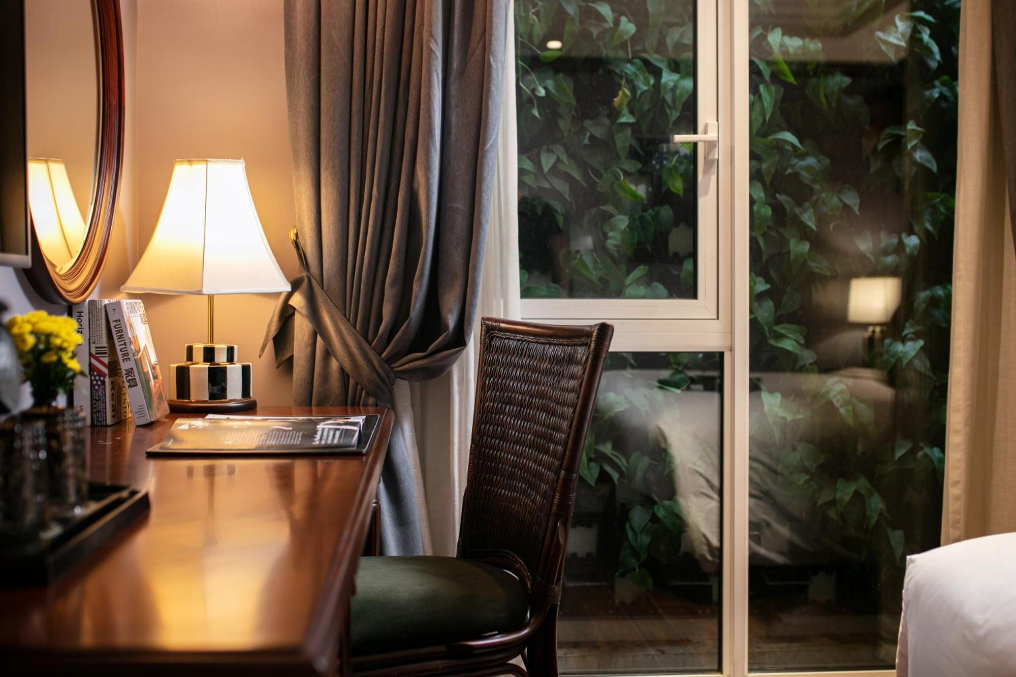 La Sinfonia Majesty Hotel And Spa Hanoi Exterior photo